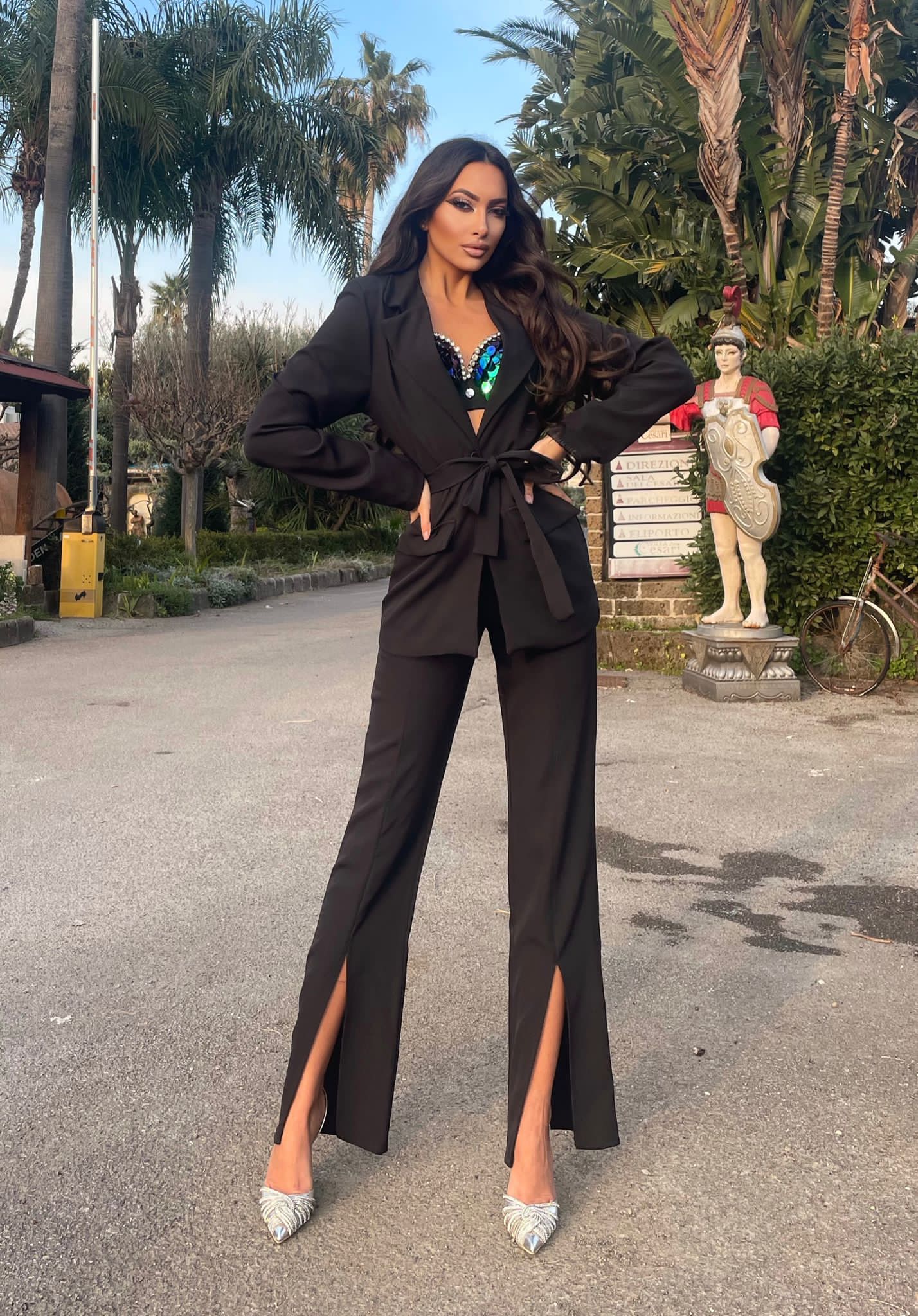 Giacca e pantalone nero