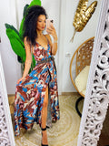 Abito in raso floreale con maxi spacco con foglie