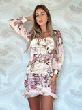 Abito arricciato con fiori rosa