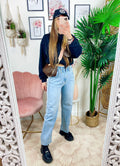 Jeans elasticizzato in vita zampa larga