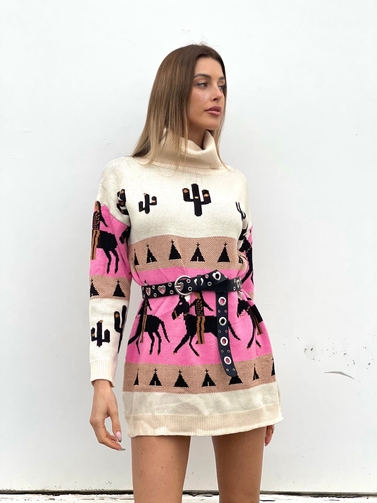 Maxi maglione collo alto con cavalli base Fuxia