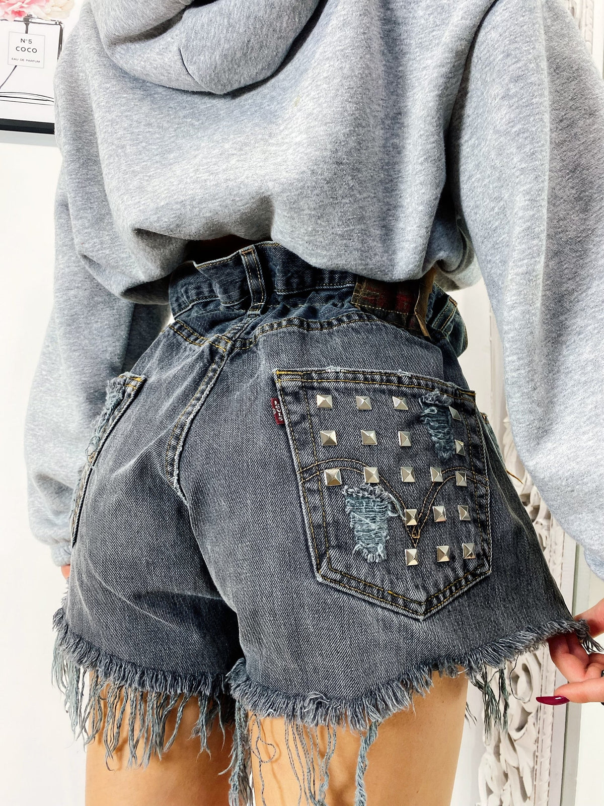Levi’s Vintage grigio chiaro con borchie
