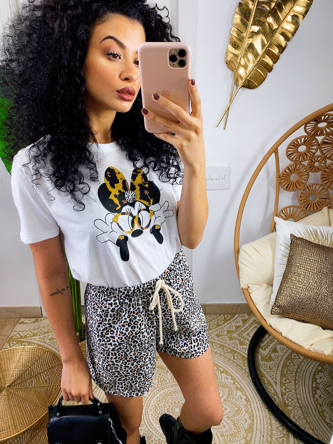 T-shirt con stampa fiocco maculata