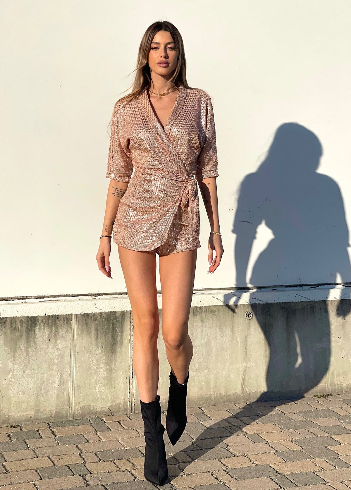 Tutina con paillette cipria