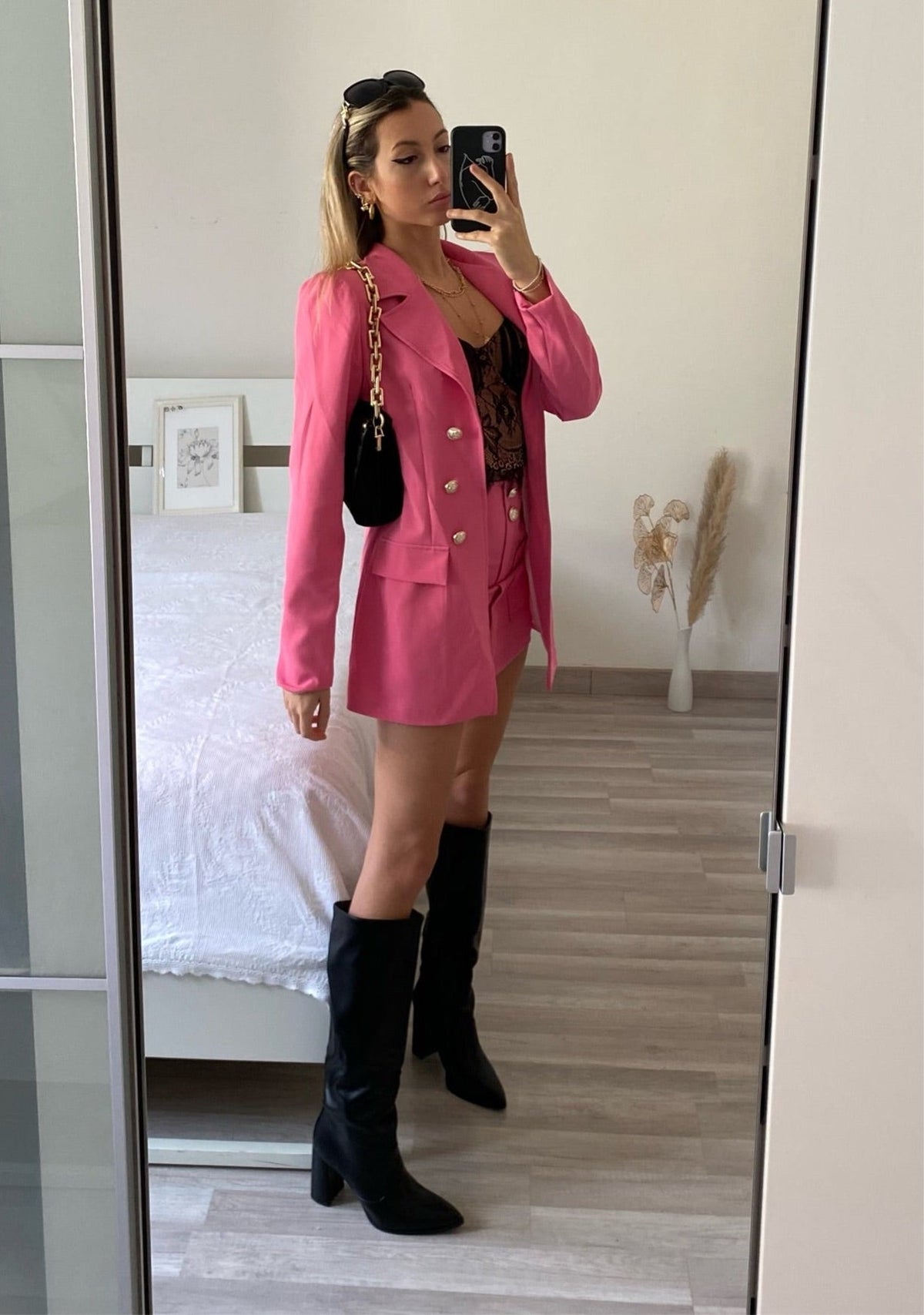 Completo giacca e gonna bottoni oro Fuxia