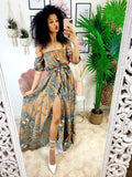 Abito in raso con maxi spacco a fantasia nude