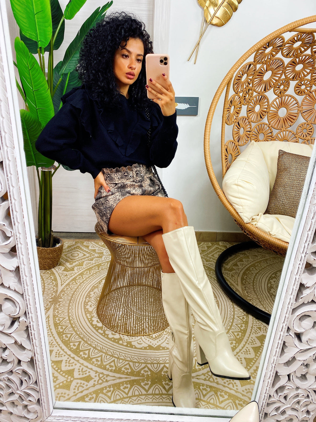 Short pitonato marrone e grigio con cintura