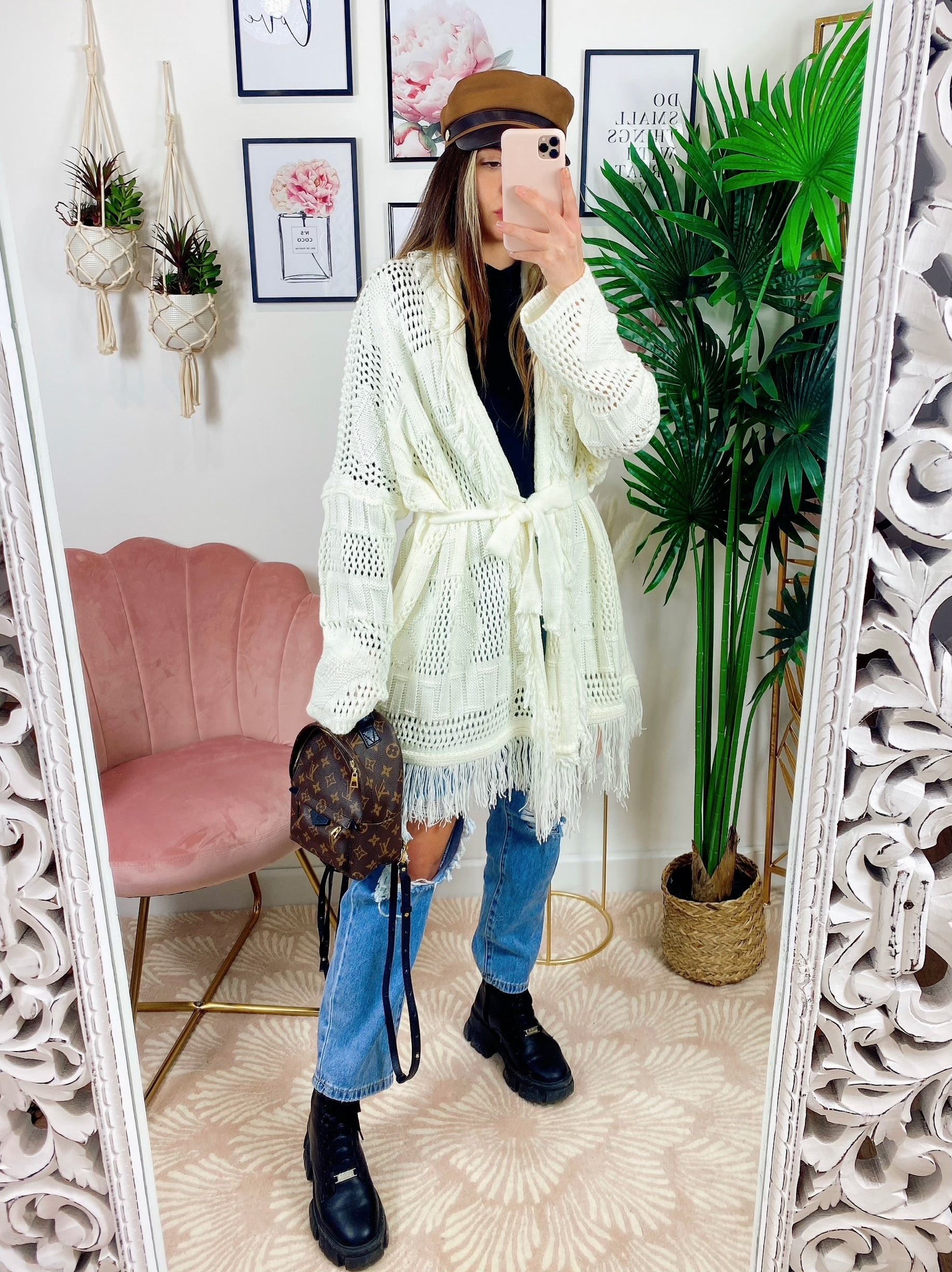 Cardigan sfrangiato bianco