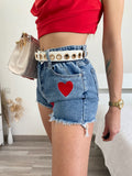 Short a caramella con cuori rossi
