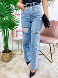 Jeans boyfriend zampa larga con maxi spacchi