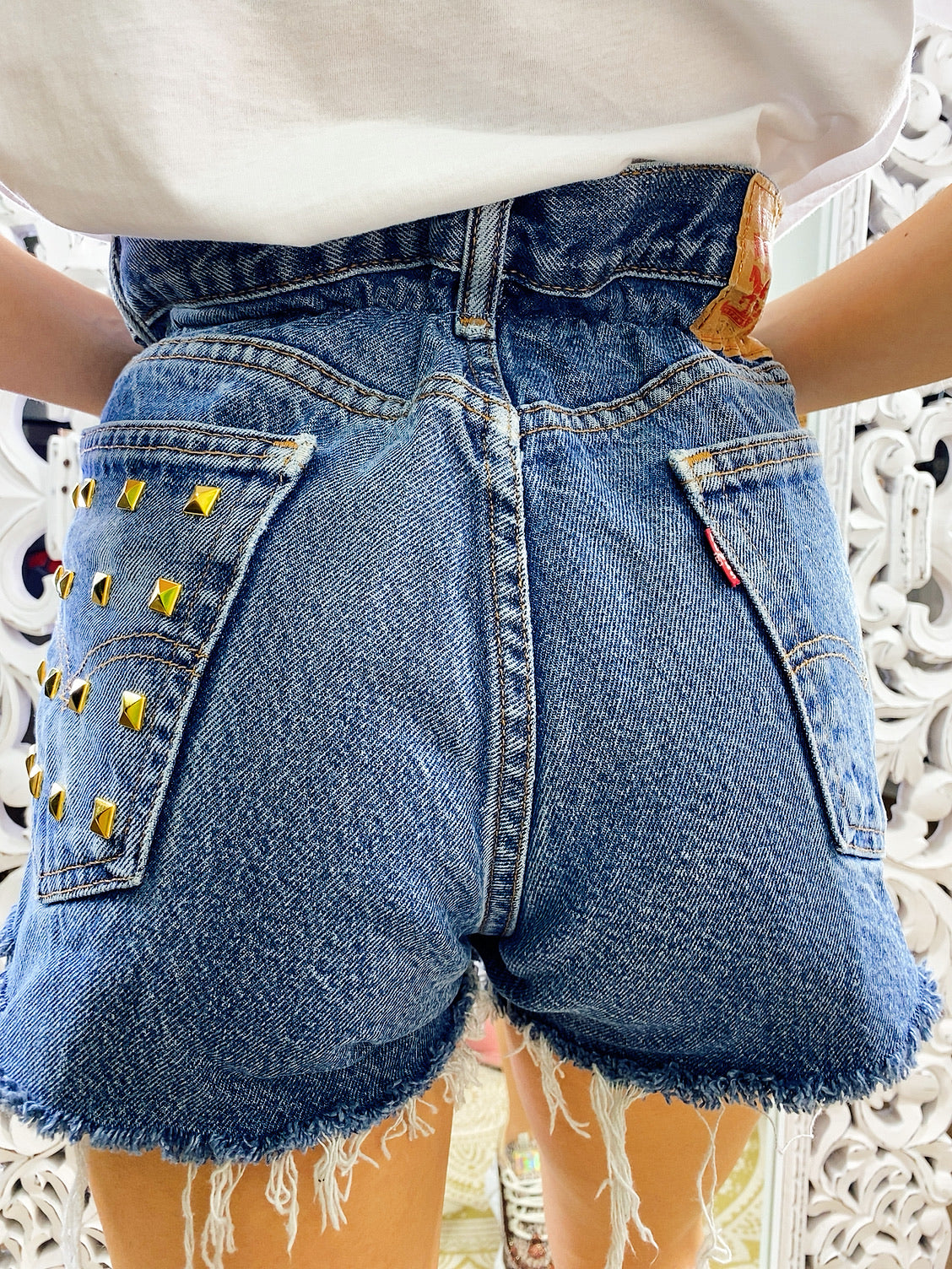 Short Vintage Levi’s bagno medio con borchie