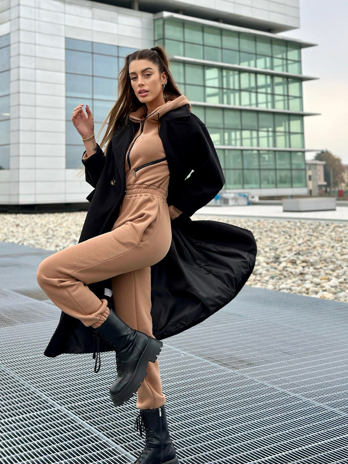 Cappotto over nero