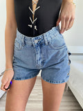 Short in jeans con catene laterali