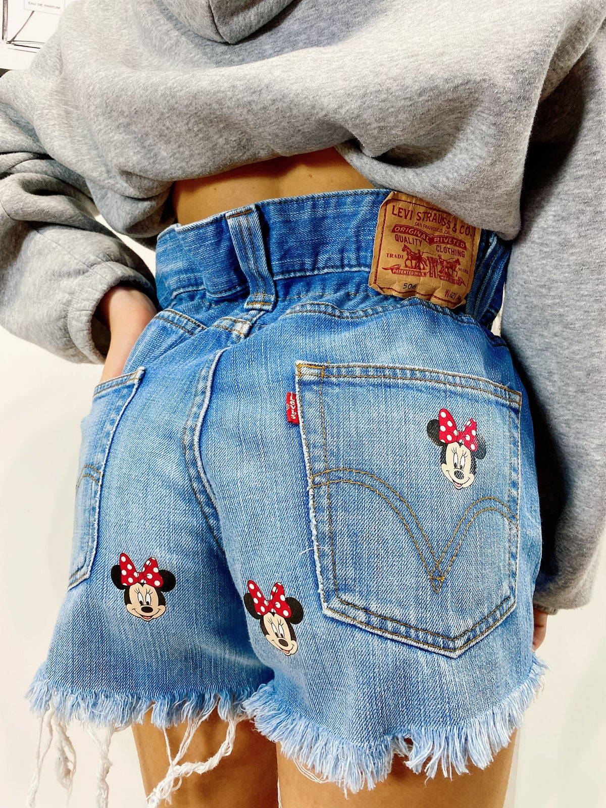 Short Levi’s Vintage stampa topolina con strappi