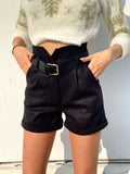 Short nero in panno con cintura