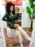 Abito in maglia aderente con bottoni Verde militare