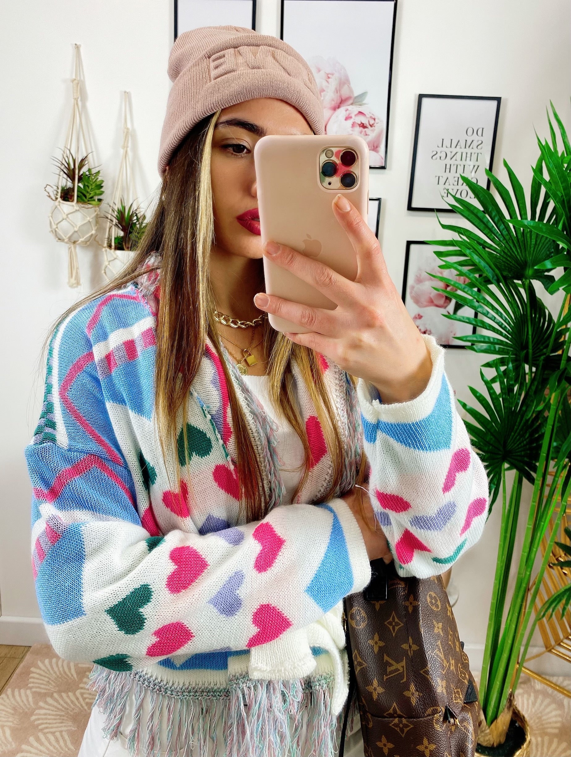 Cardigan corto con cuori