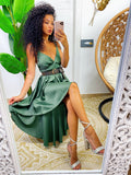 Abito in raso con gonna asimmetrica verde militare