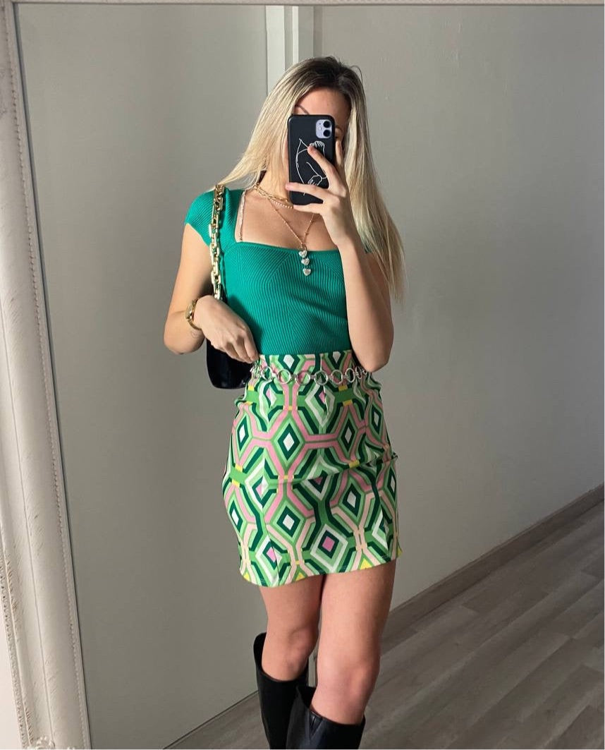 Maglioncino crop verde bottoni a cuori