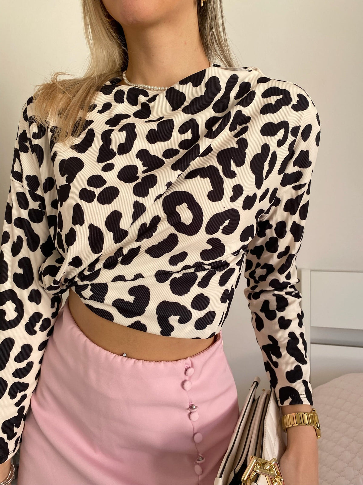 Maglia bianca e nera