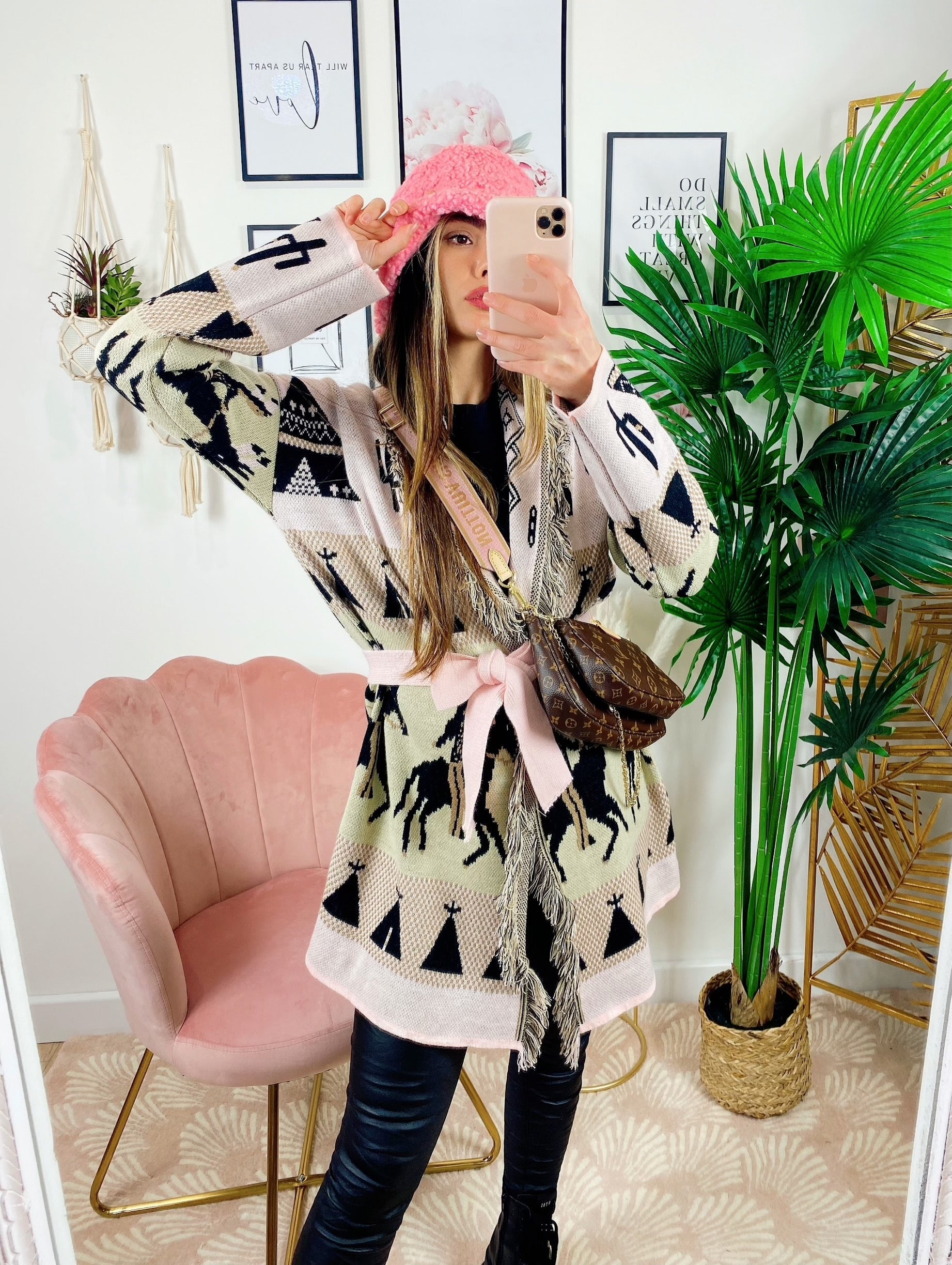 Cardigan frange e cinta con cavallo Rosa
