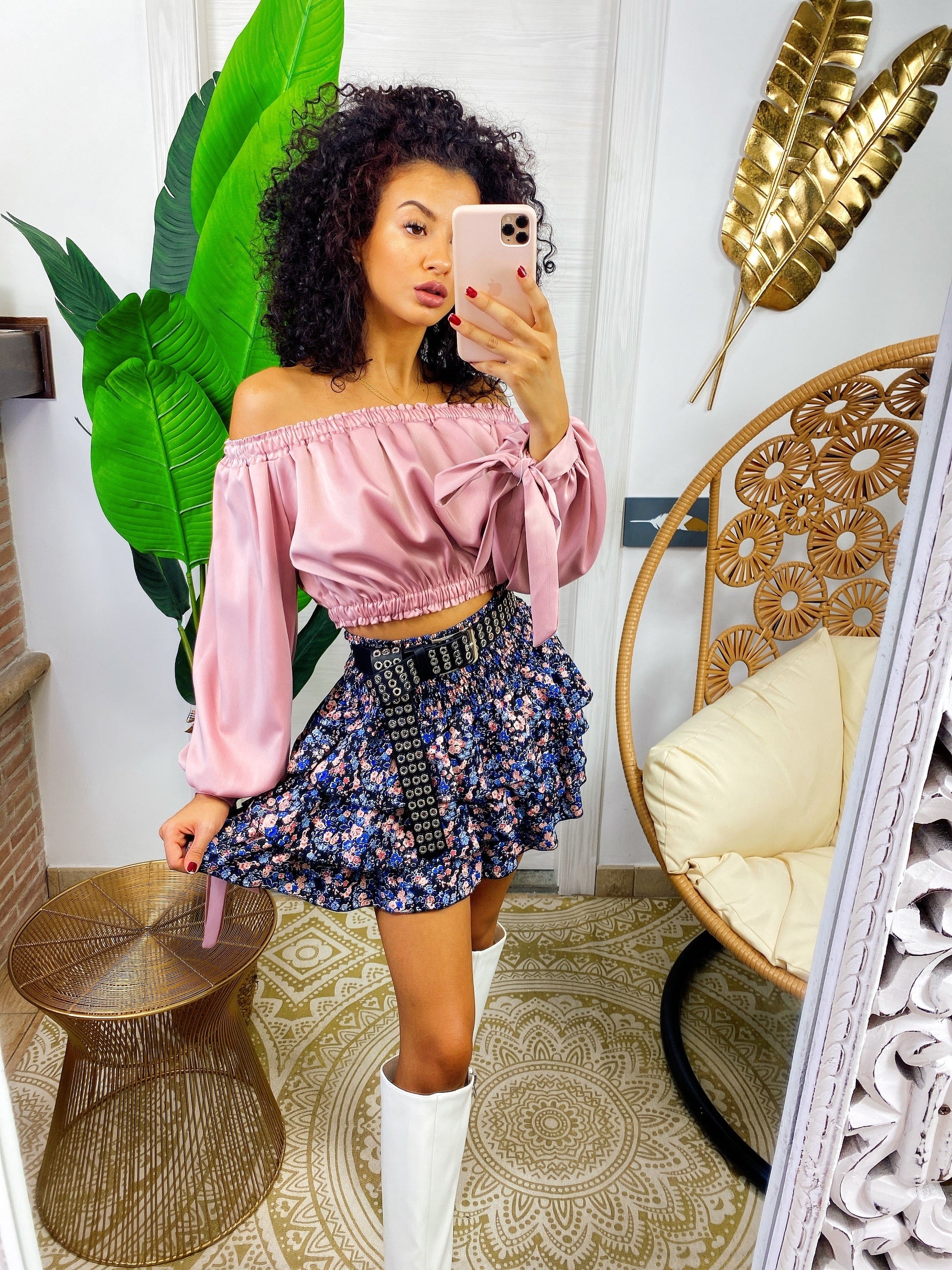 Top in raso manica lunga rosa