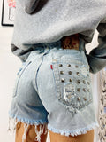 Short Levi’s Vintage bagno chiaro con borchie