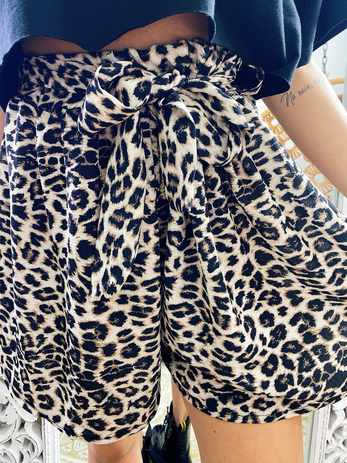 Short maculato con fiocco