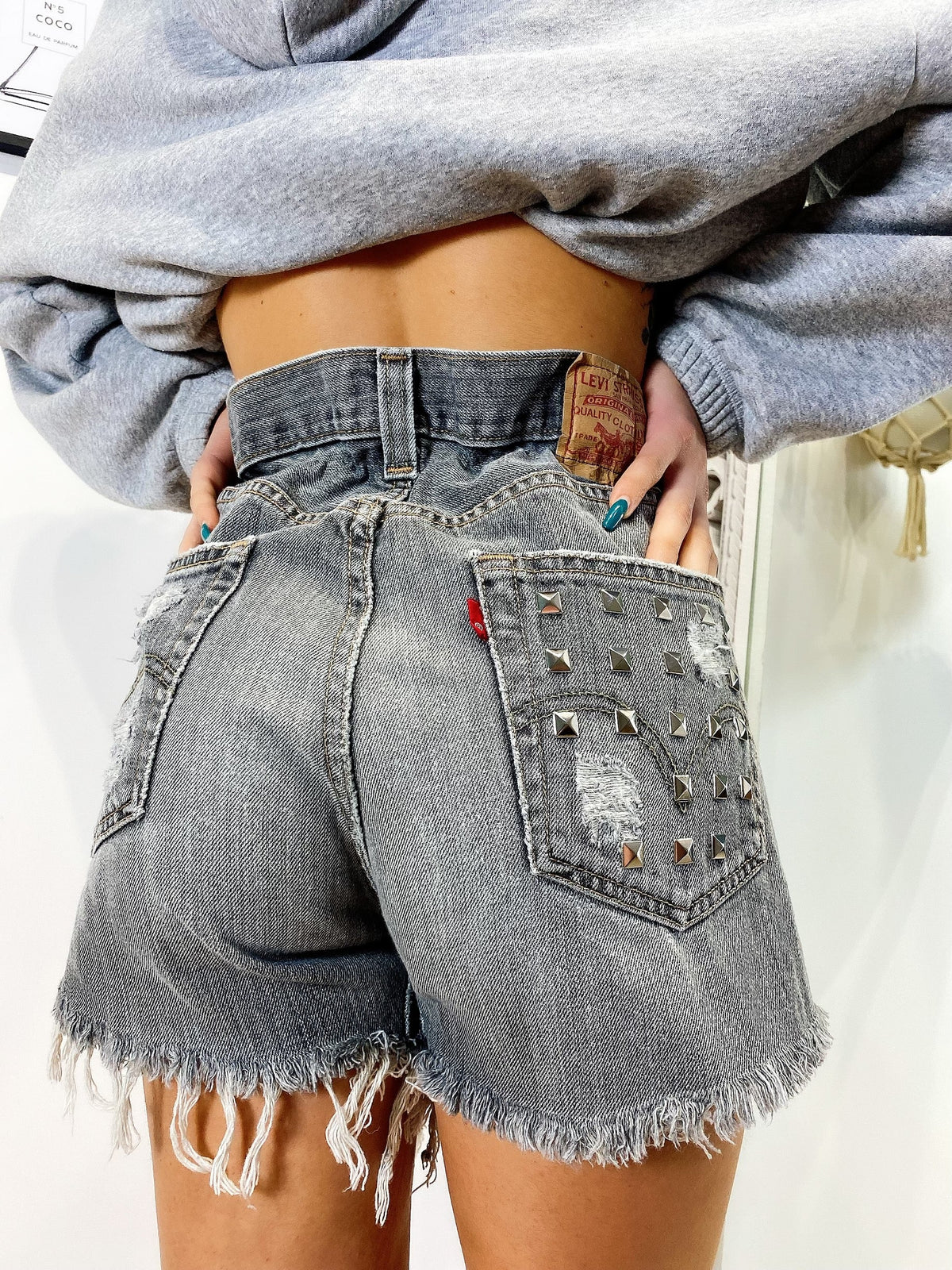 Short Levi’s Vintage con Borchie bagno grigio