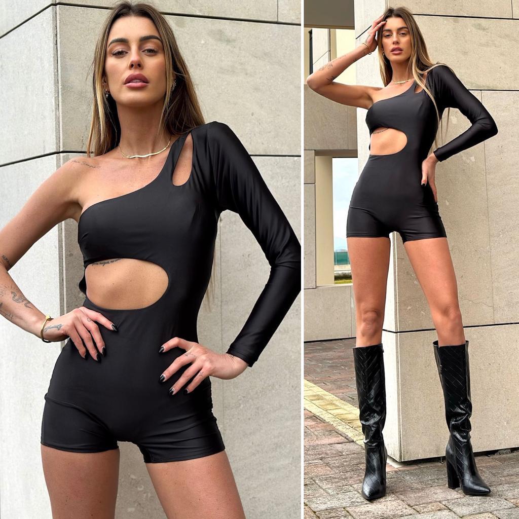 Tutina con oblò nera