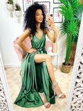 Abito in raso con maxi spacco verde militare