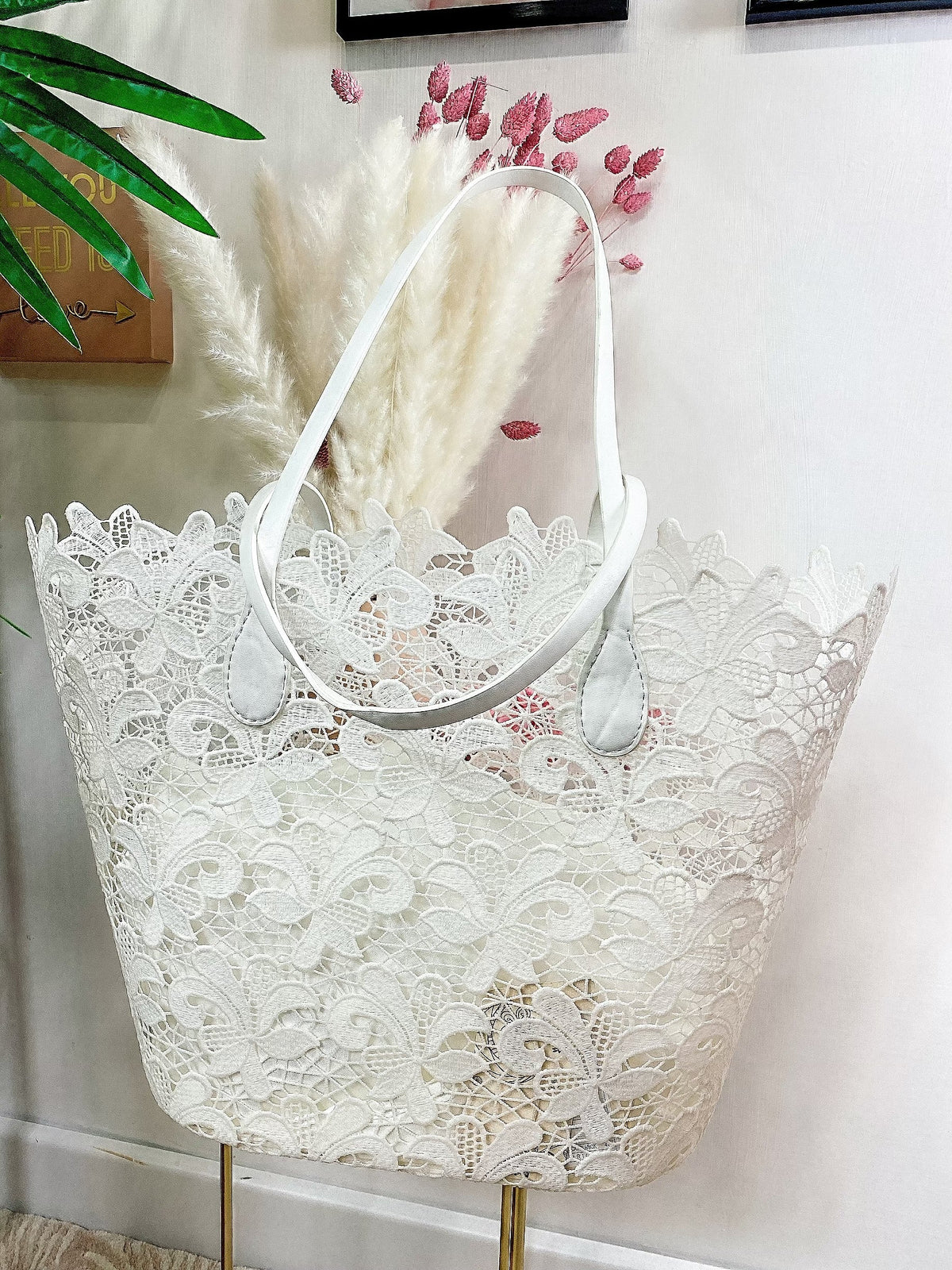 Maxi bag con ricami a fiori