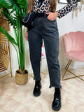 Jeans scuro con cintura sfrangiato