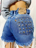 Short Levi’s Vintage con Borchie Argento