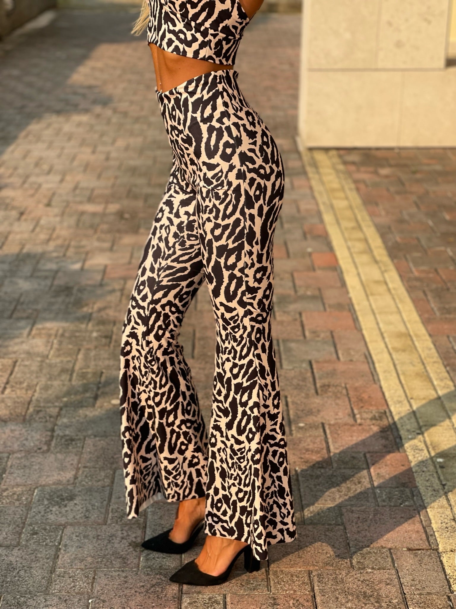 Completo animalier top e pantalone