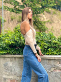 Top beige morbido con scollo