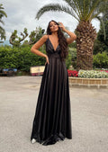 Abito in raso lungo con maxi gonna Nero