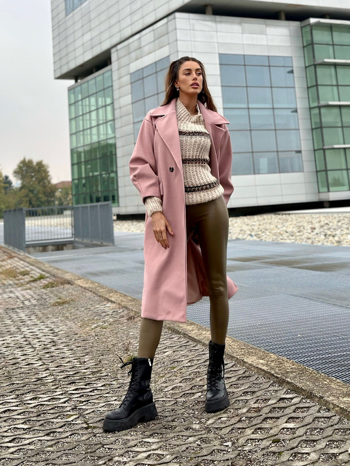 Cappotto over rosa