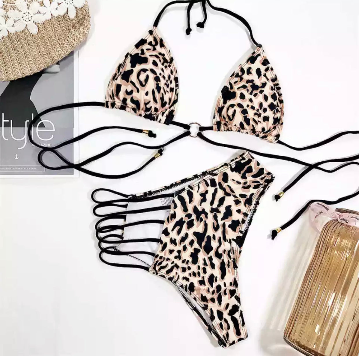 Bikini animalier con aperture
