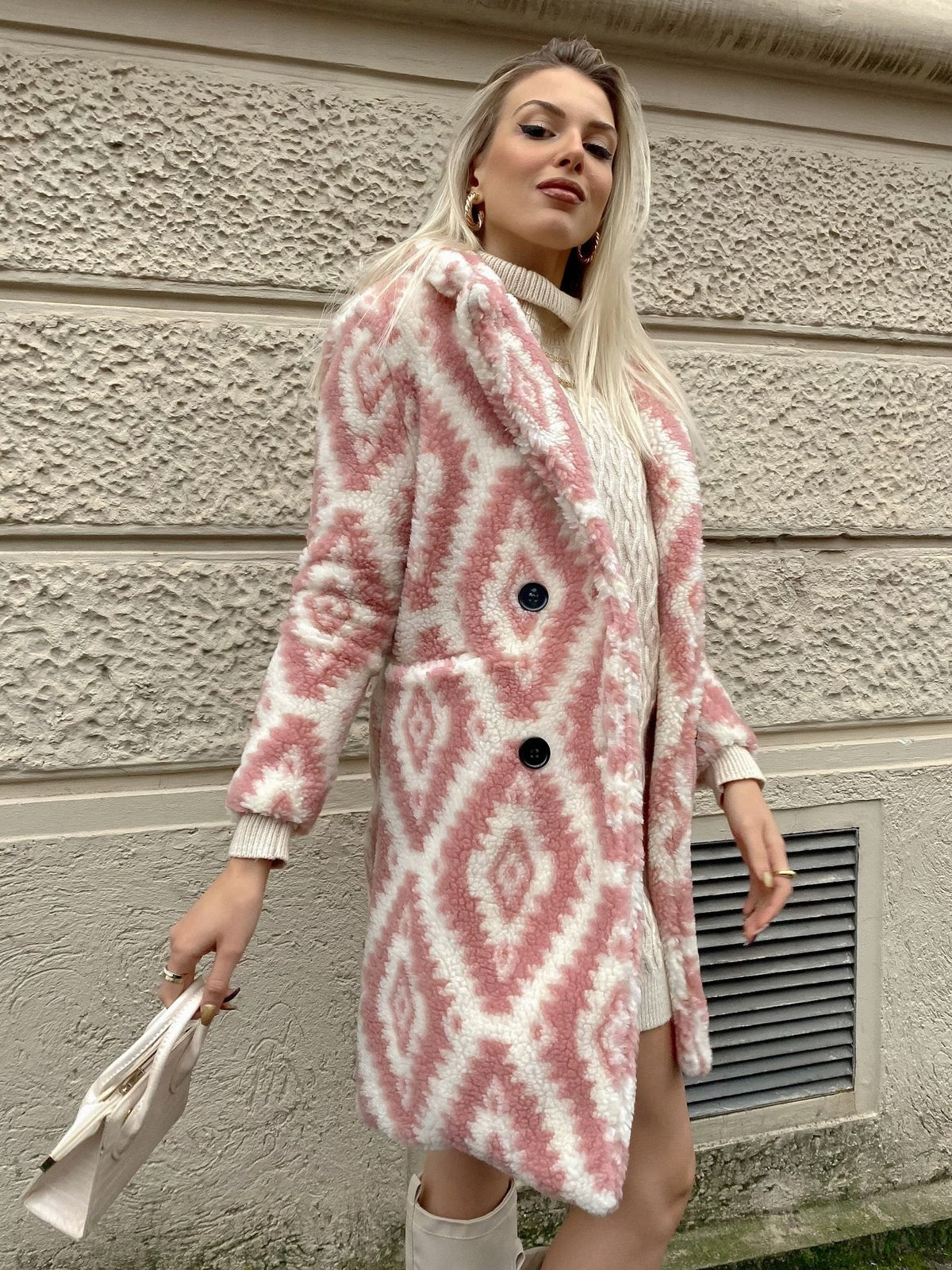 Cappotto Teddy bianco rosa