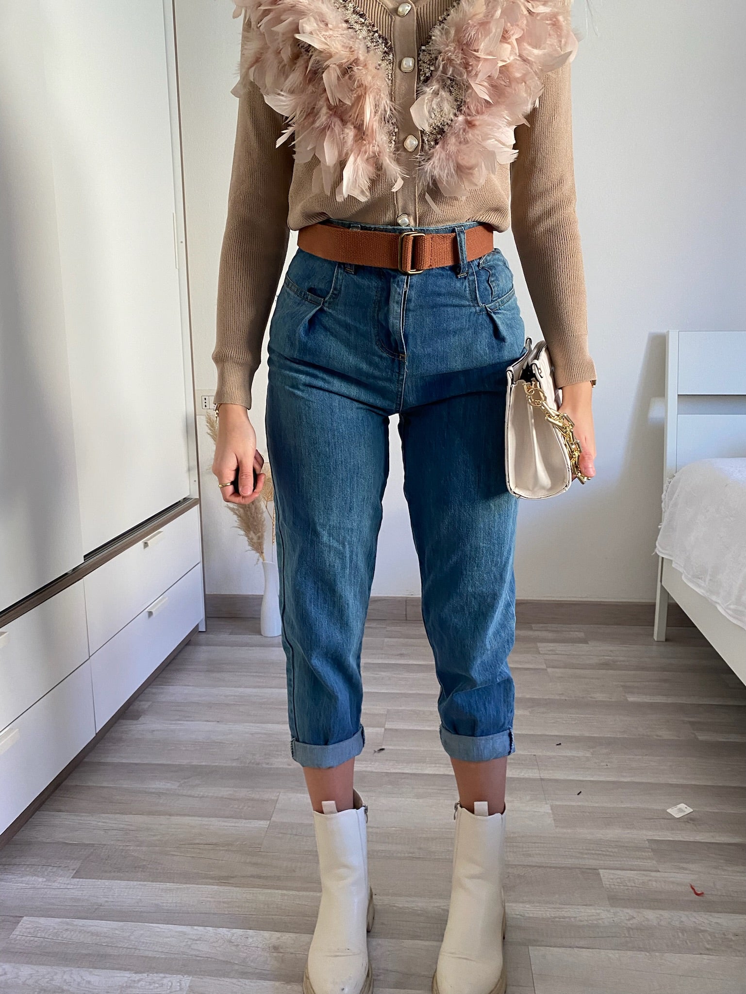 Jeans boyfriend con cintura compresa brown