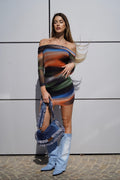 Abito multicolor con scollo base nera
