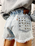 Short Levi’s Vintage bagno chiaro con borchie