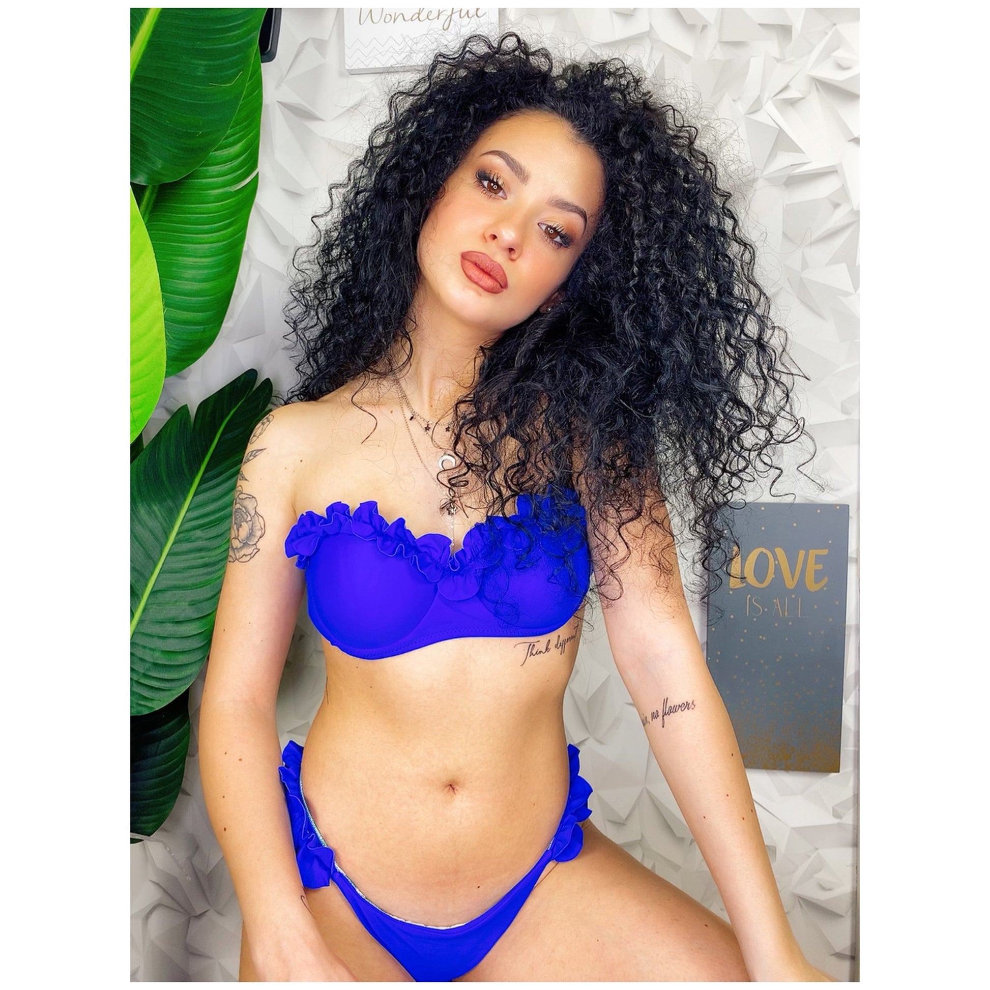 Bikini push up con top rouge floreale