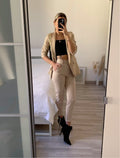 Completo giacca e pantalone beige