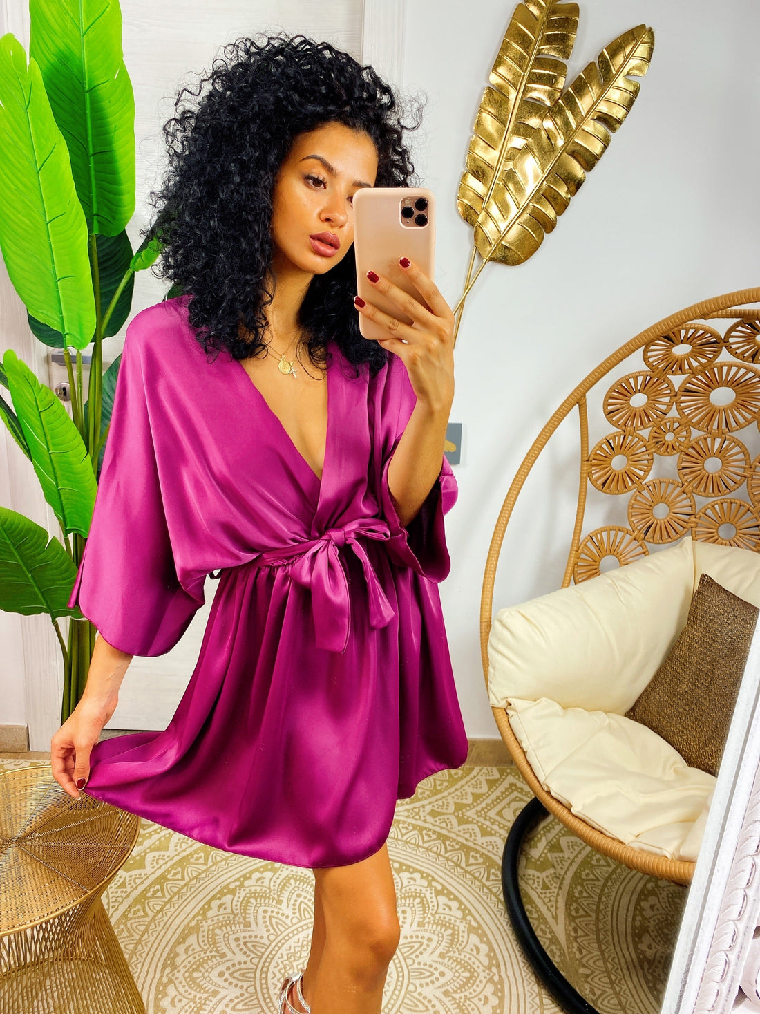 Abito a kimono in raso con cintura peonia