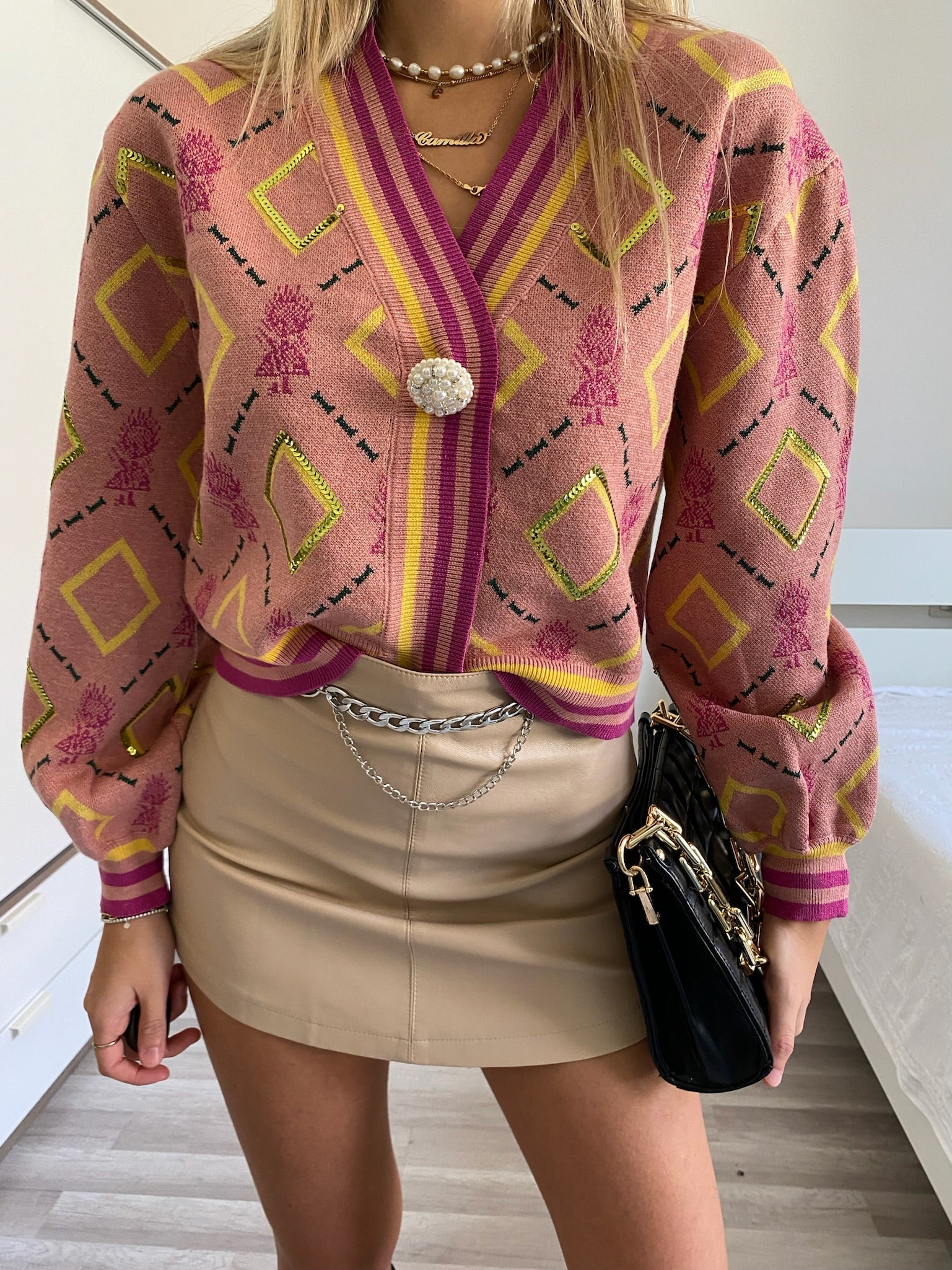 Short in ecopelle con cintura nude