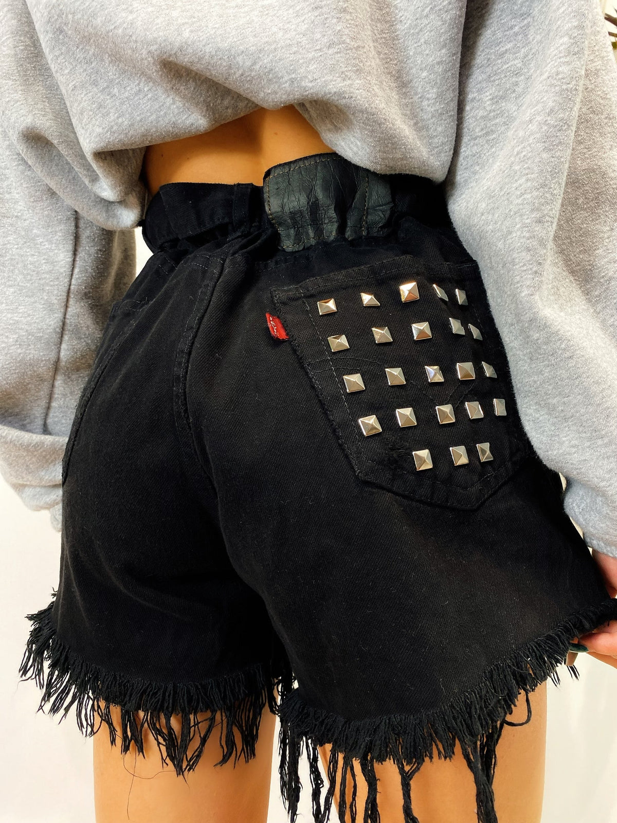 Short Levi’s Vintage con Borchie Nero