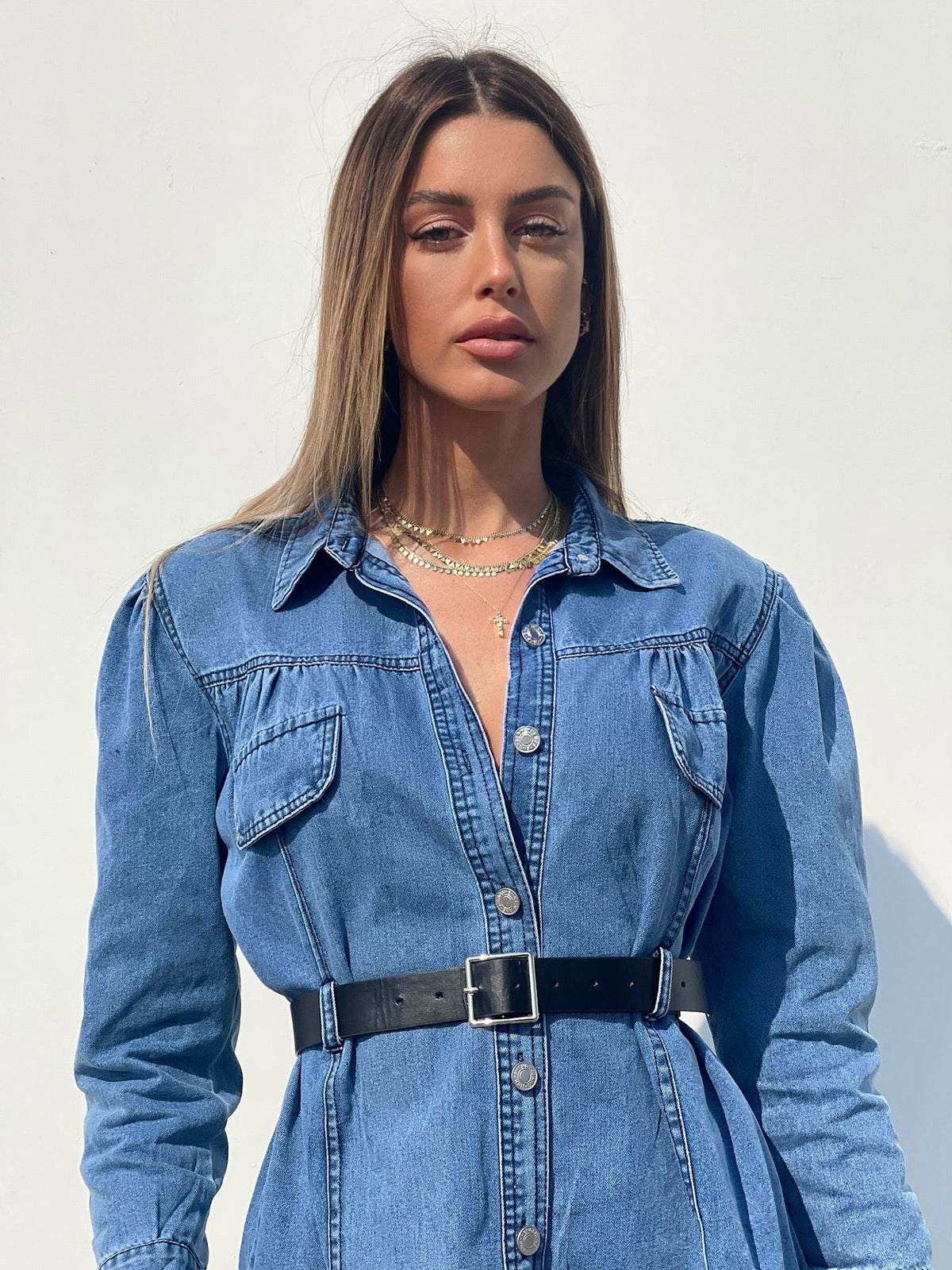 Abito in jeans con cintura