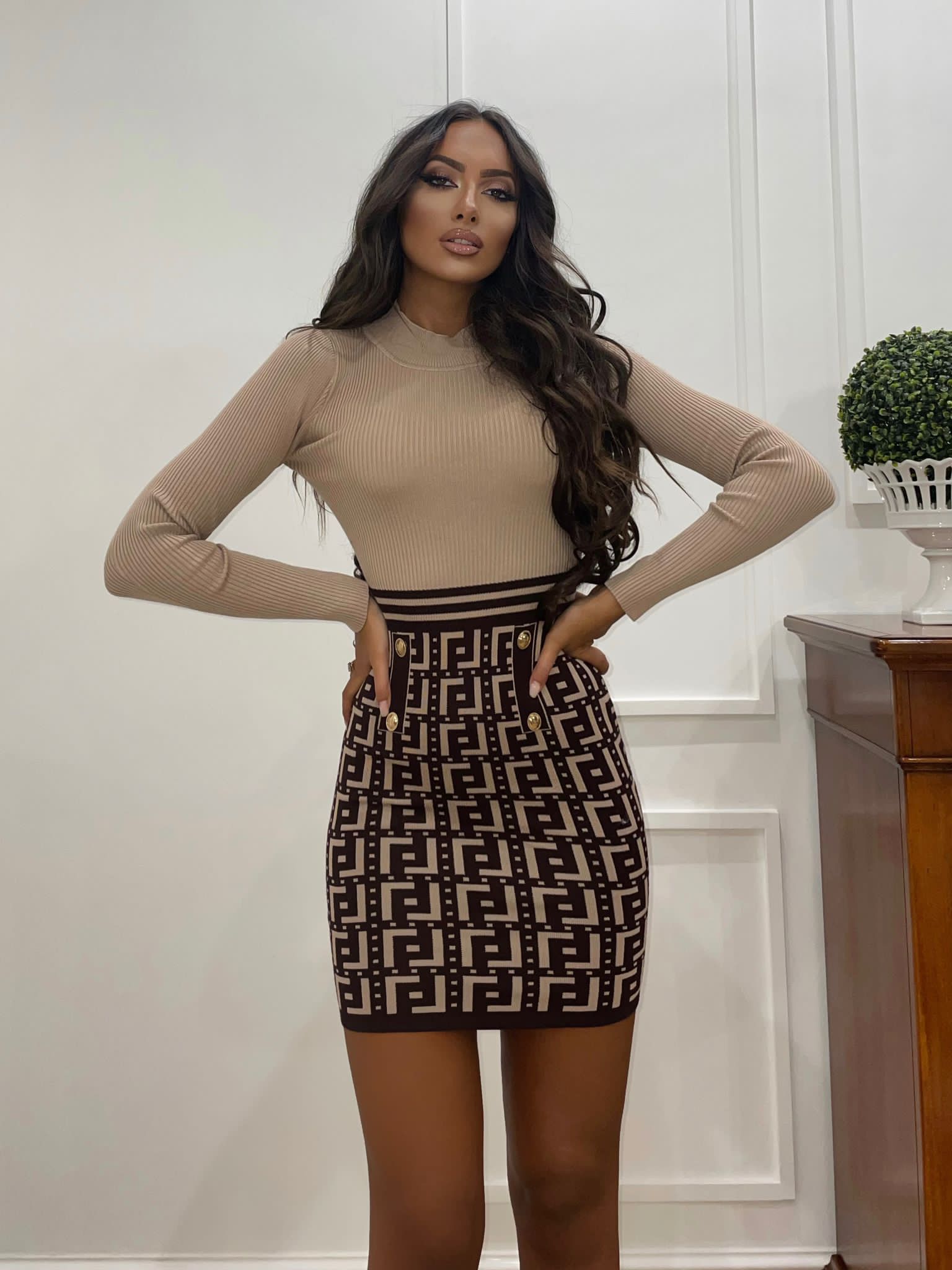 Abito in maglia nude gonna a fantasia